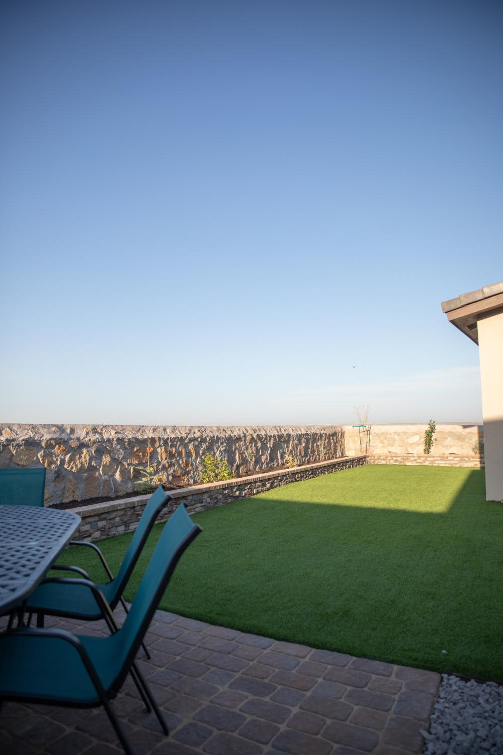 Desert Oasis, New Home, Stunning Views view 4