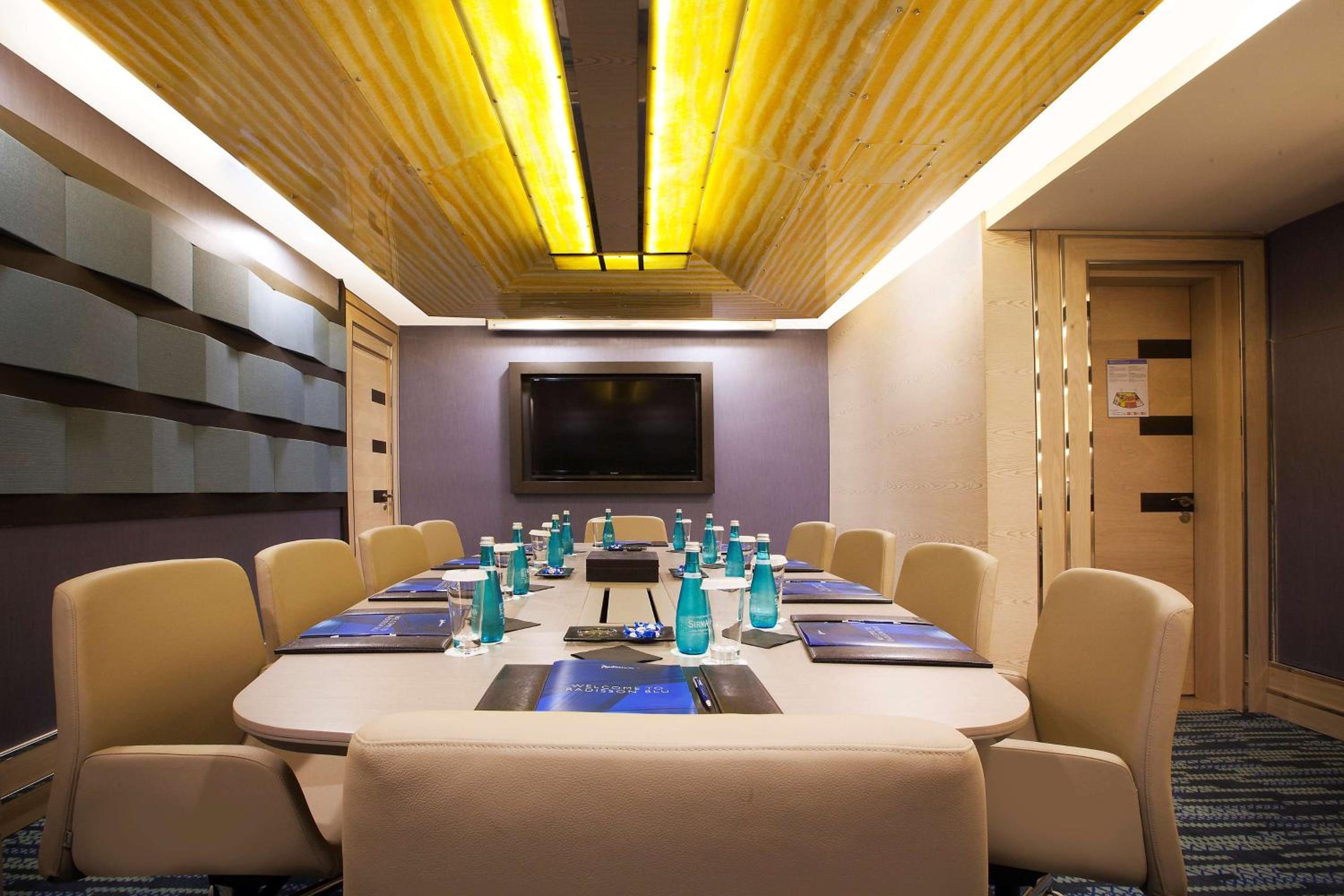 Radisson Blu Hotel Istanbul Pera - Image 44