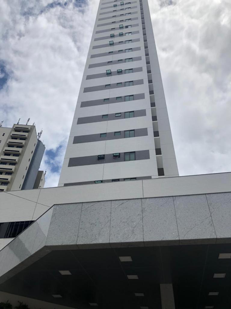 FLAT ILHA DO LEITE - DENTRO PÓLO MÉDICO