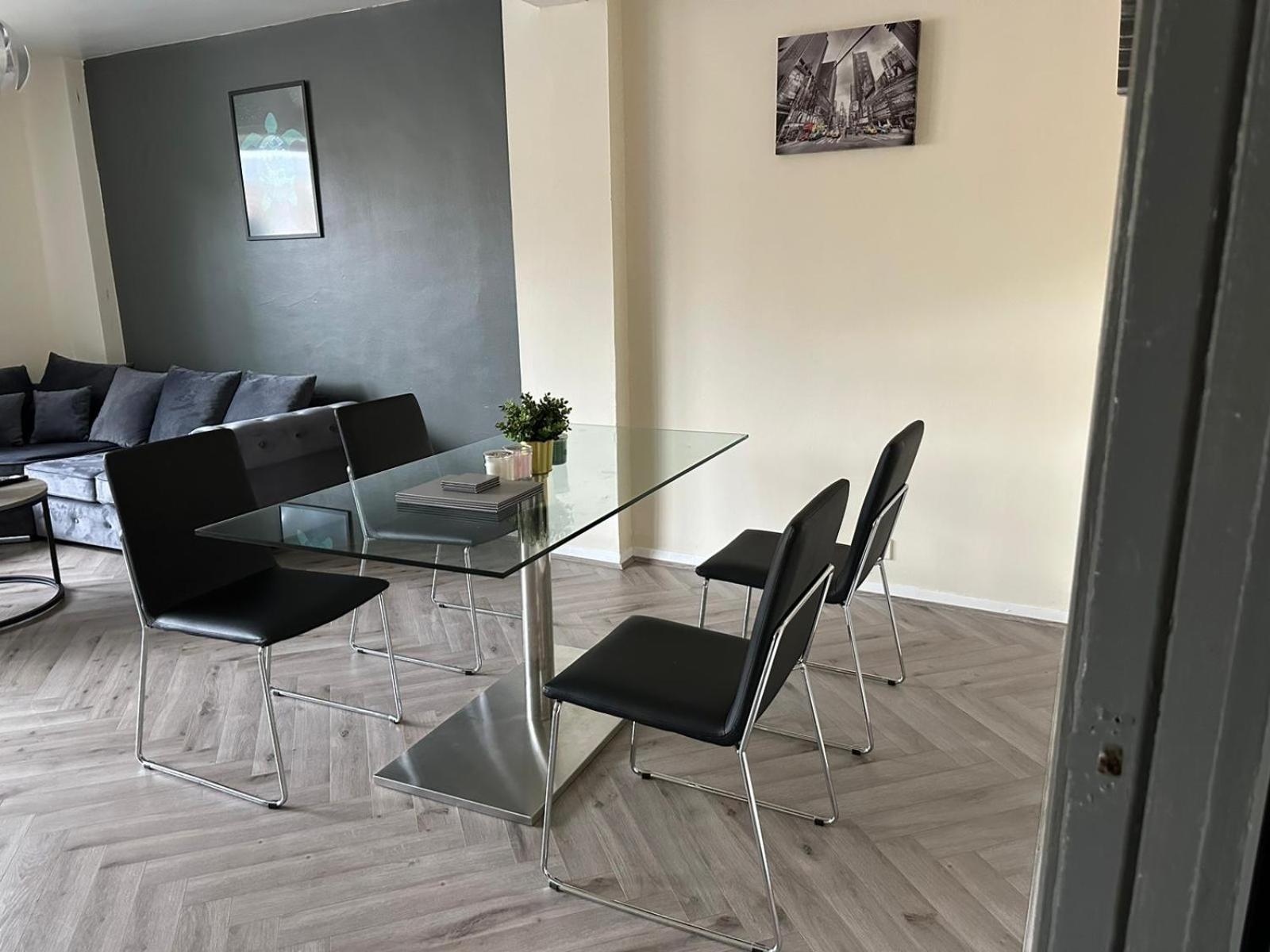 Lux Apartment in Southwark — other