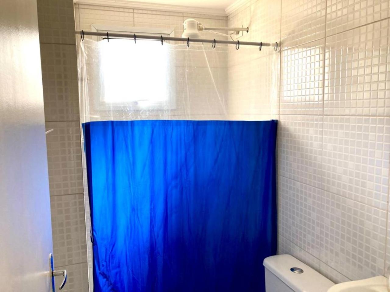 Apartamento studio em prédio de frente ao mar Massaguaçu Caraguatatuba