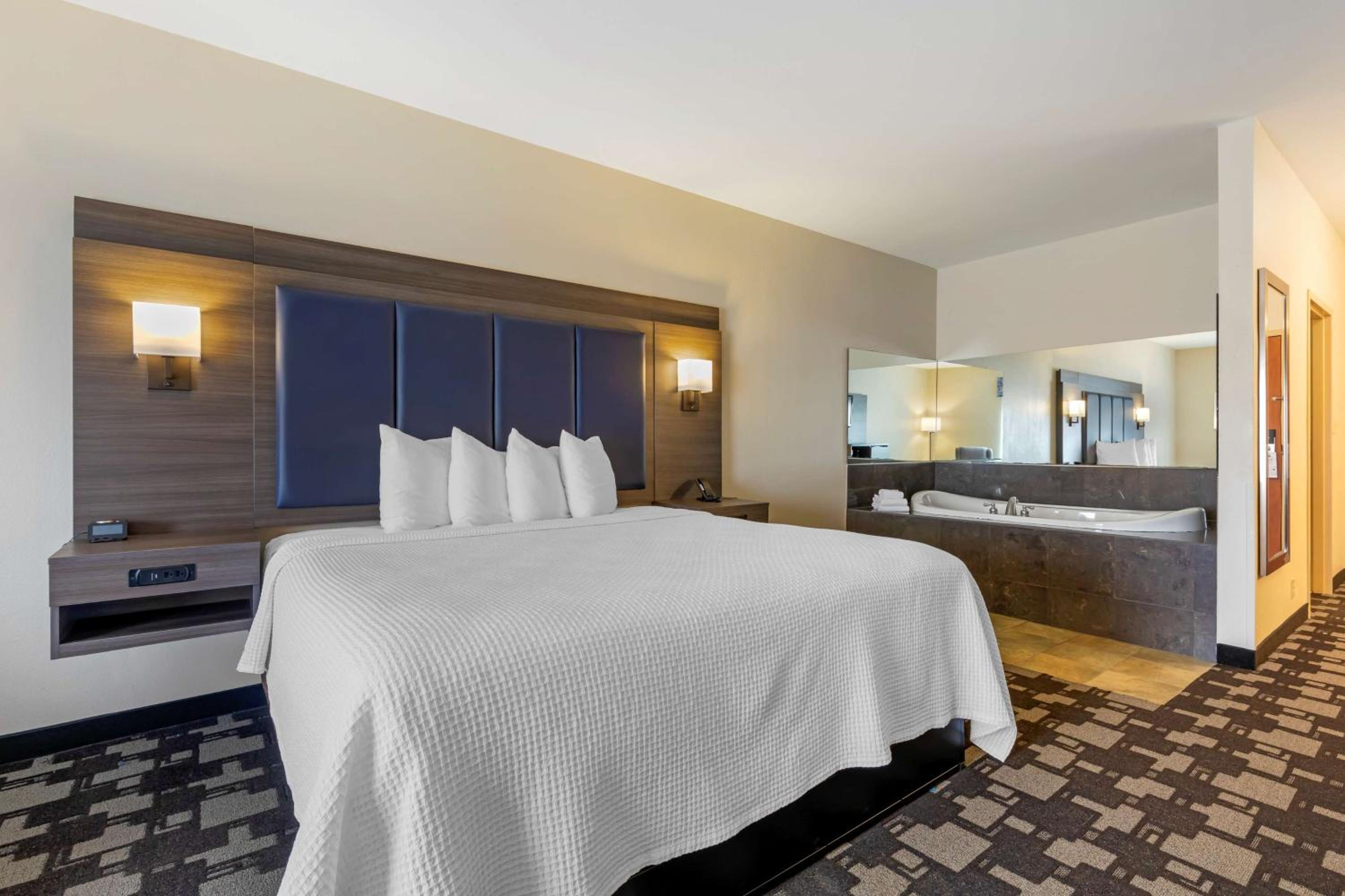 Best Western Seminole Inn and Suites