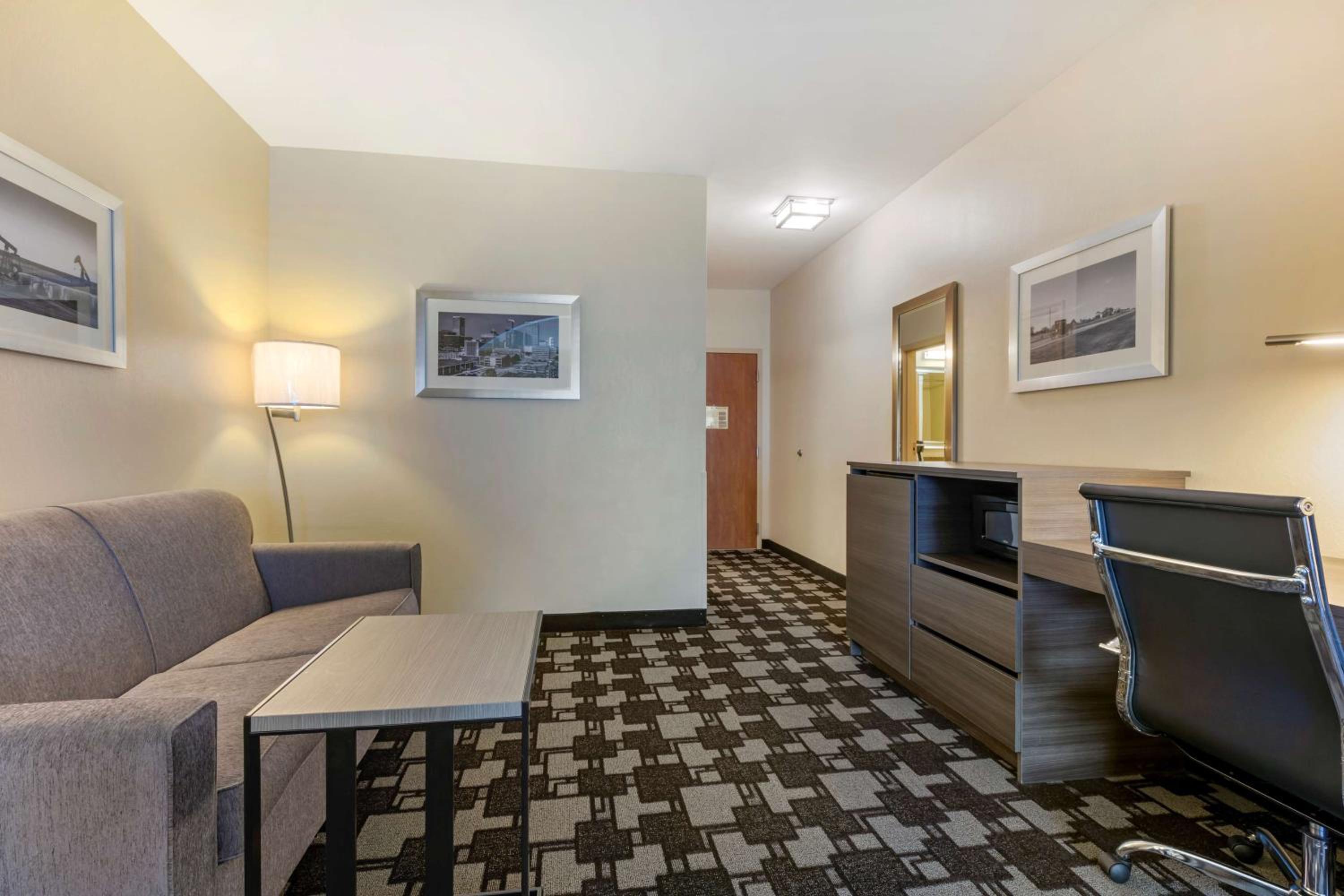 Best Western Seminole Inn and Suites
