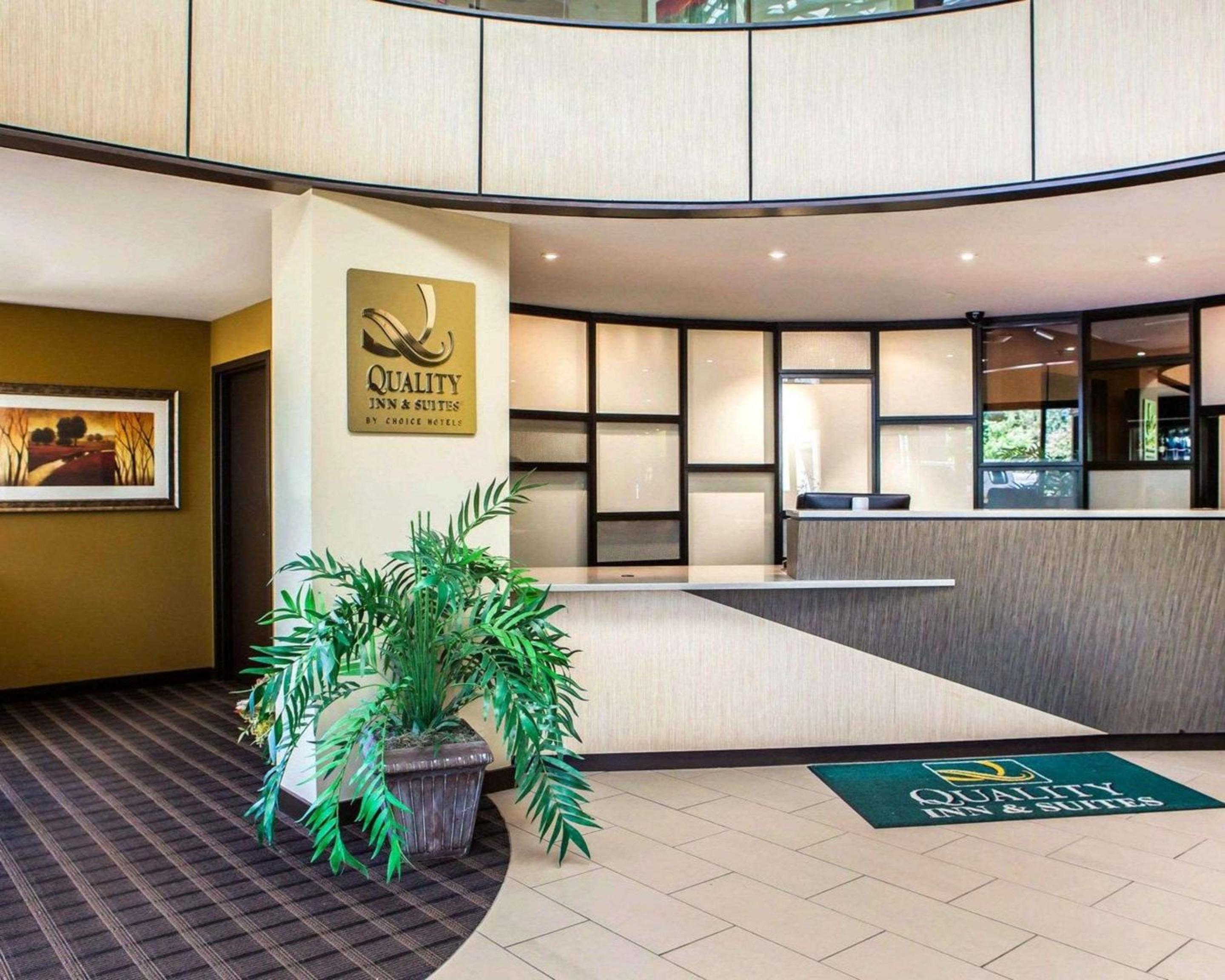 Peoria Vacations - Quality Inn Suites - Property Image 31