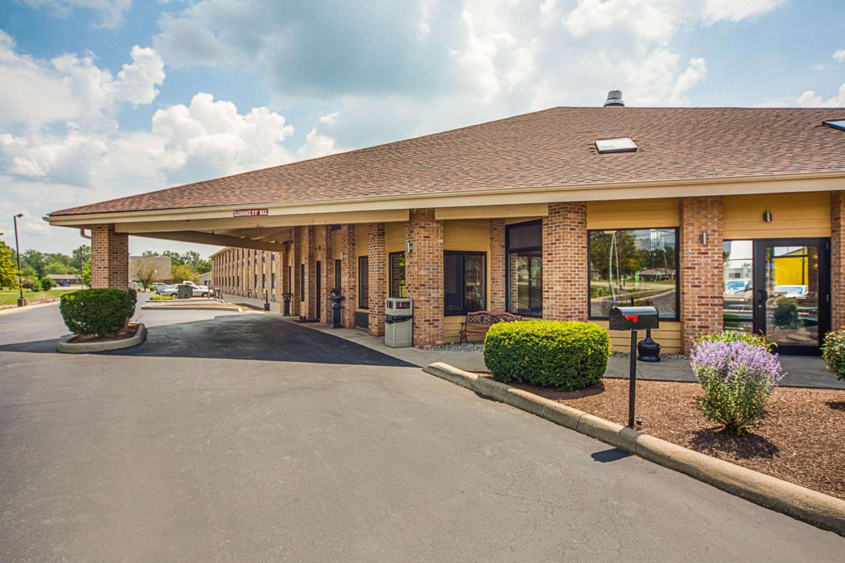 Hotel Quality Inn Decatur near US-224