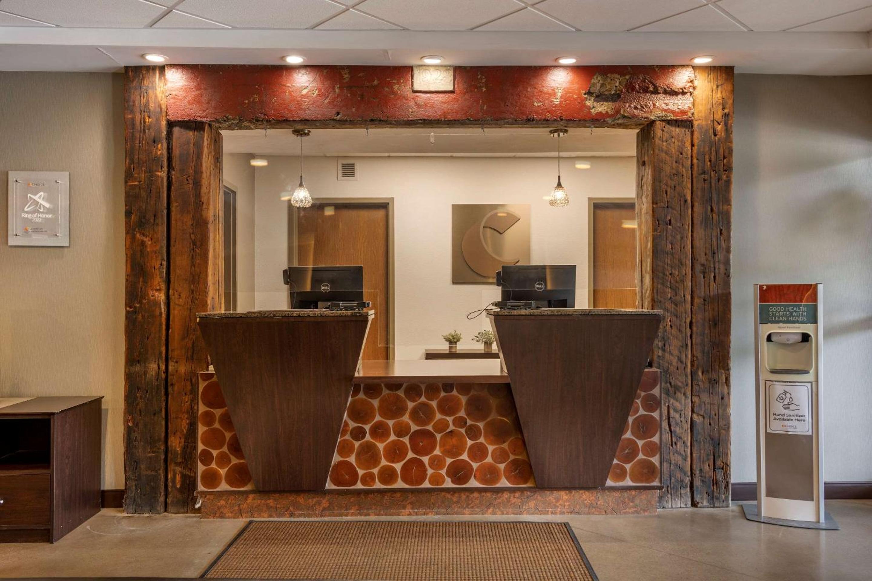 Comfort Inn Connellsville Riverview