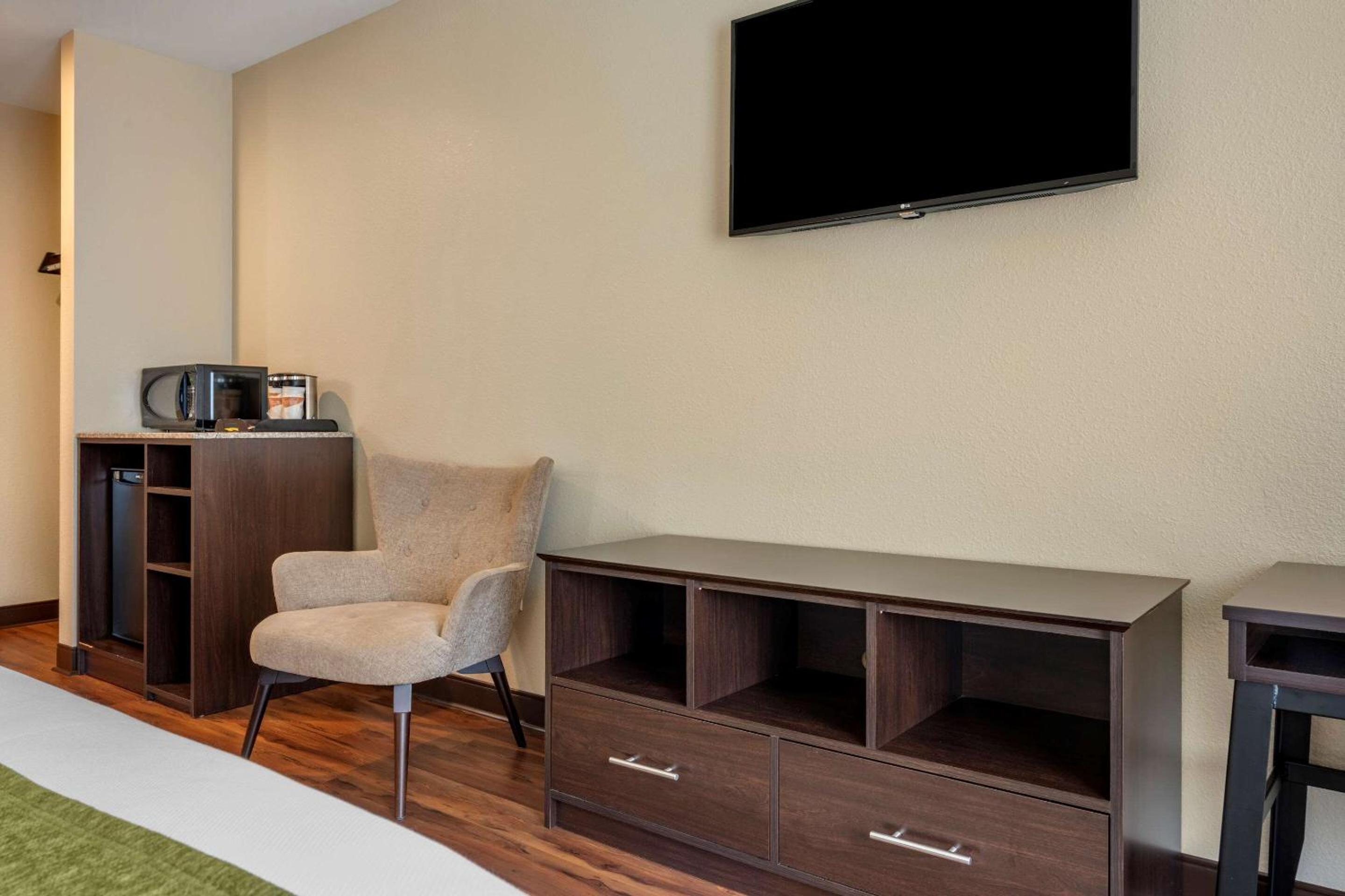 Comfort Inn Connellsville Riverview