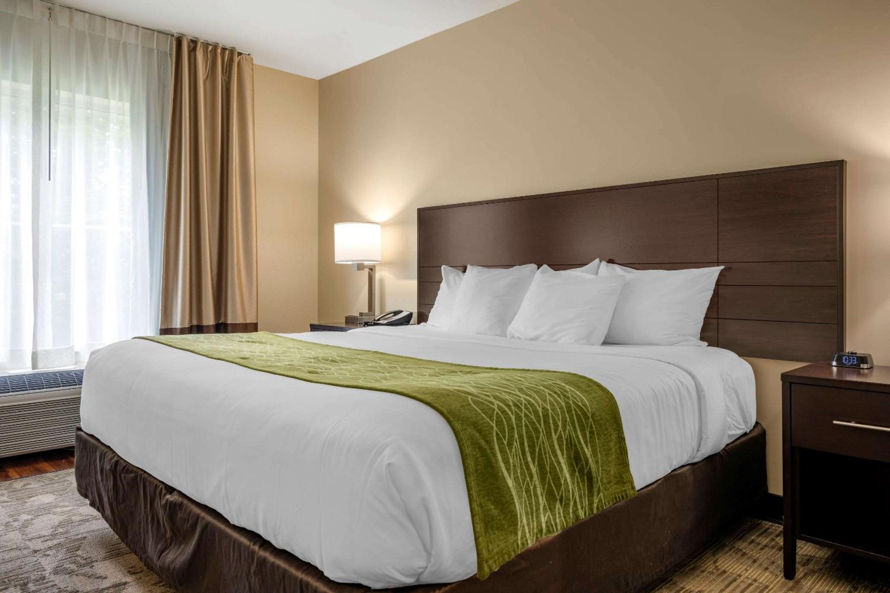 Comfort Inn Connellsville Riverview