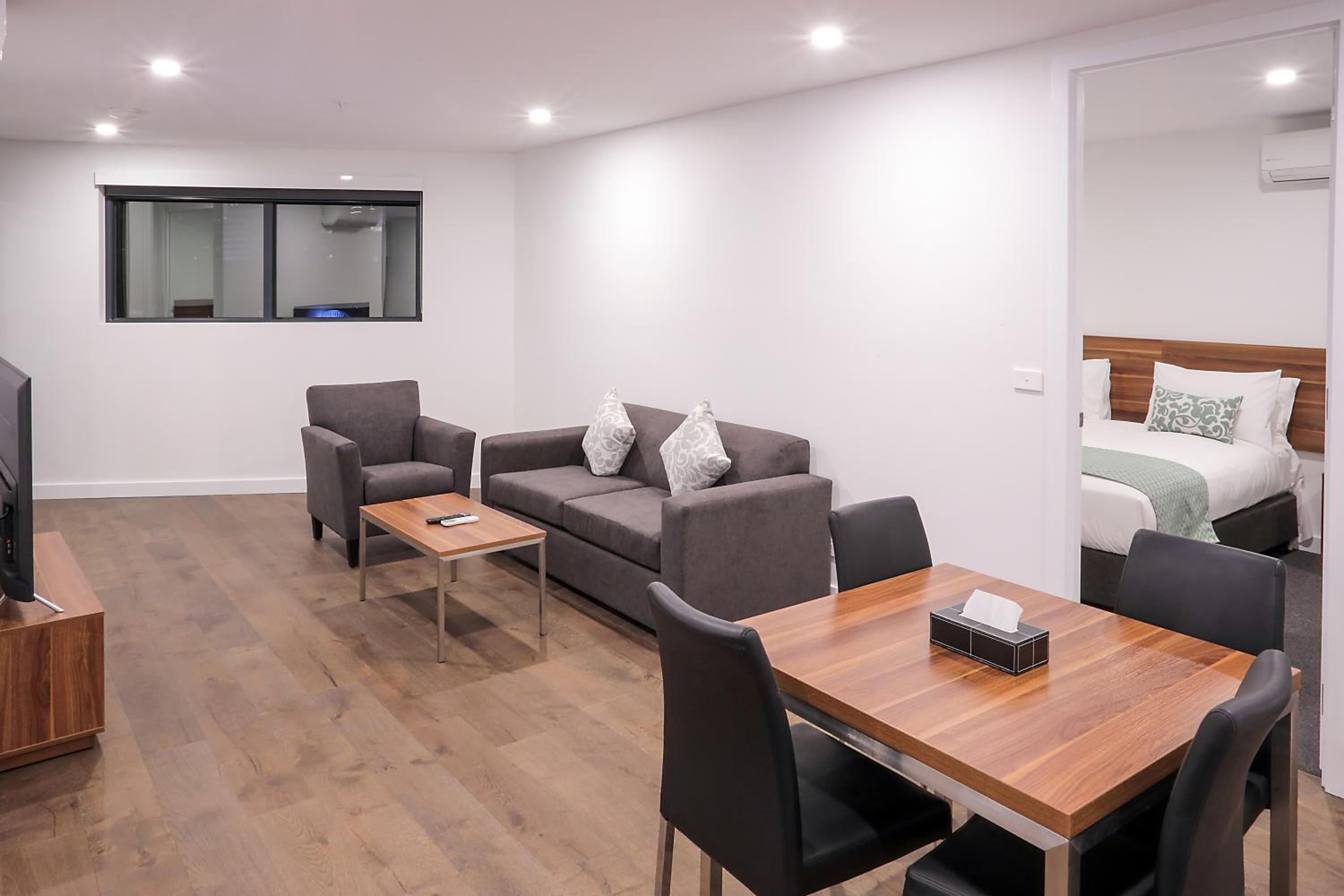 Spencer Street Apartments