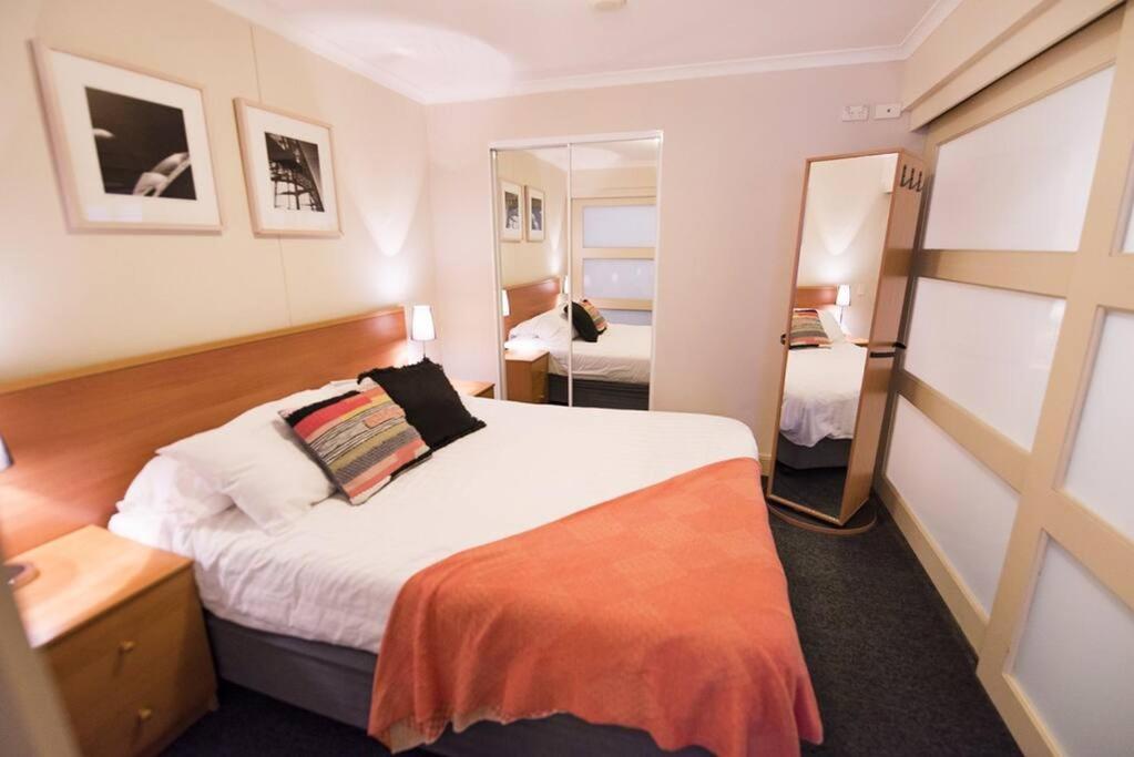 PI702 - Ideally Located Sydney CBD