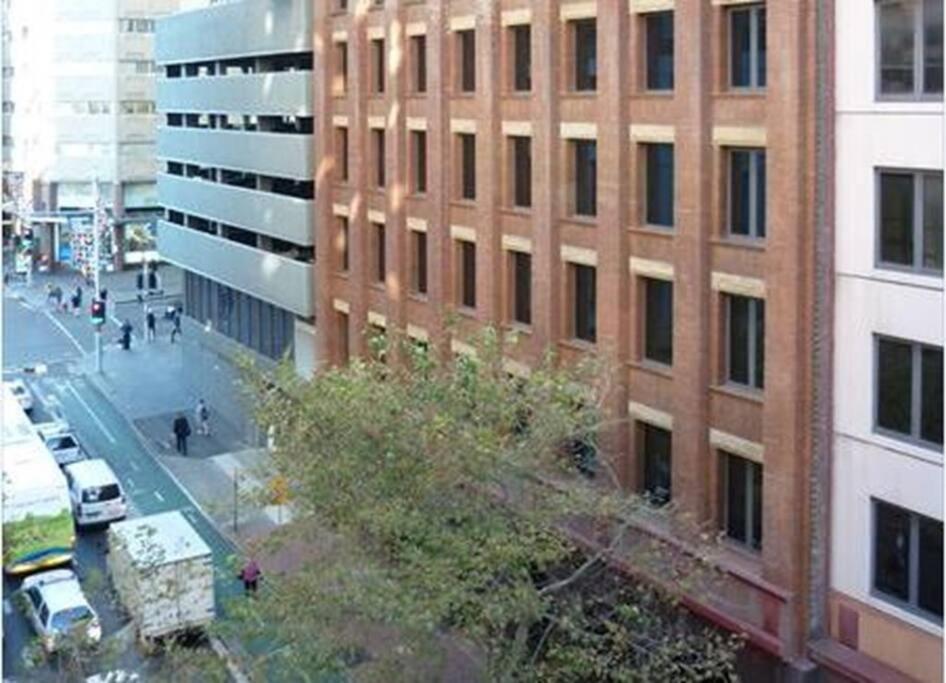 PI702 - Ideally Located Sydney CBD