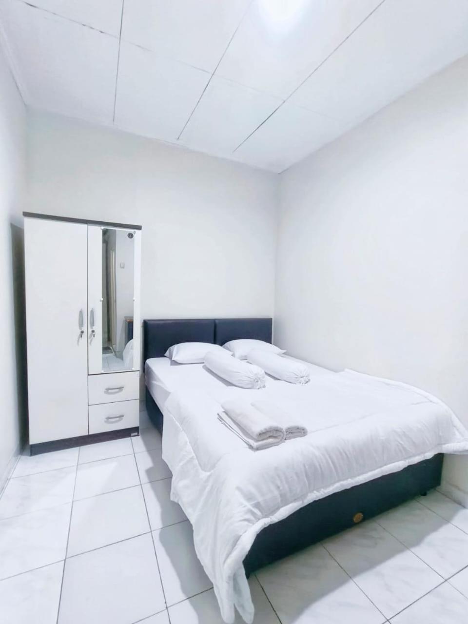 Kost Griya Asri by ecommerceloka view 5