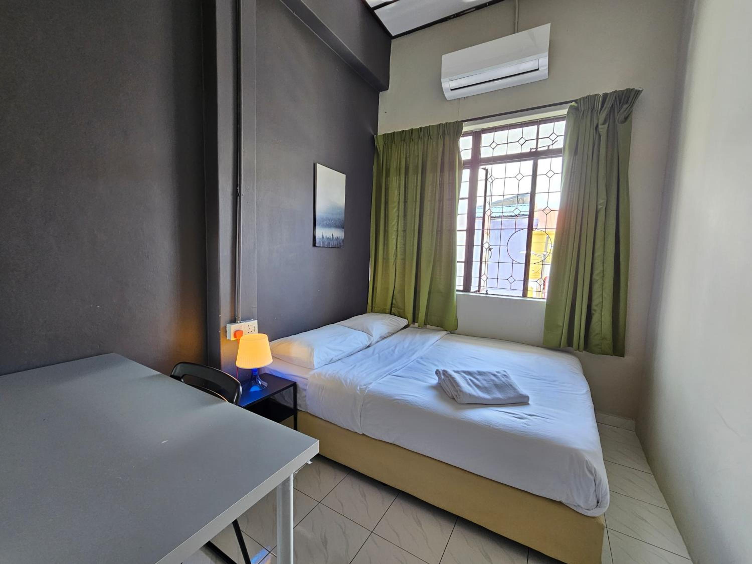 Room at Lebuh Armenian Georgetown City Center photo 3