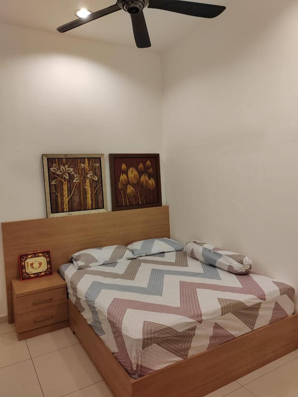 Nice semi D house at Tangkak photo 8