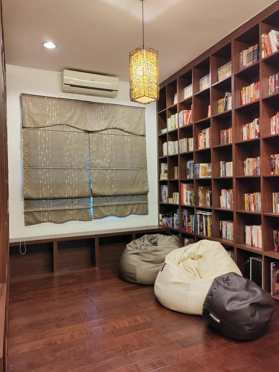 Nice semi D house at Tangkak photo 4