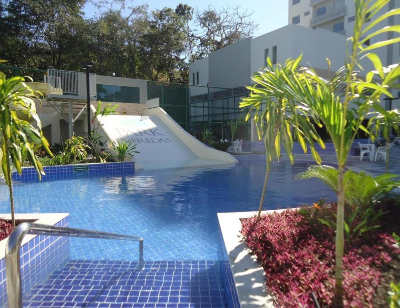 RIO QUENTE Park Veredas Flat 710 PERTO DO HOT PARK COM RIO DENTRO DO HOTEL