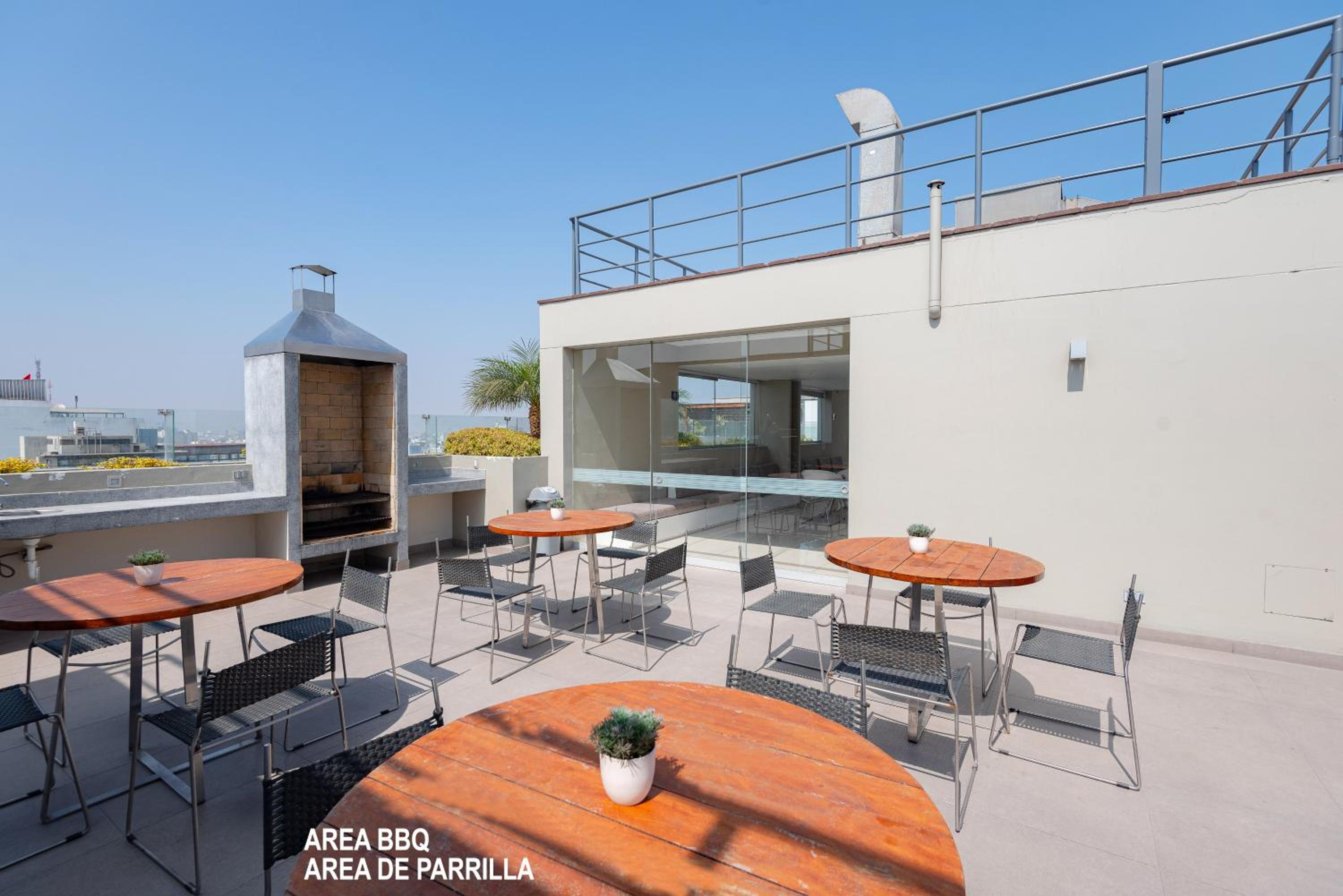 Skyliving Towers Apartments - Perú