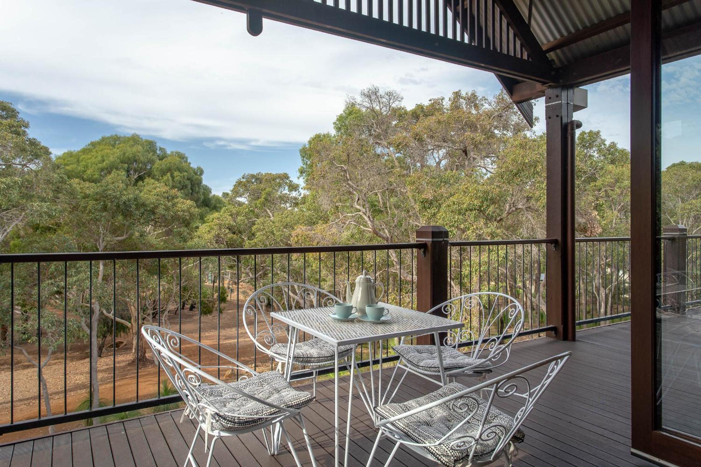 Mibremilla I Private Properties