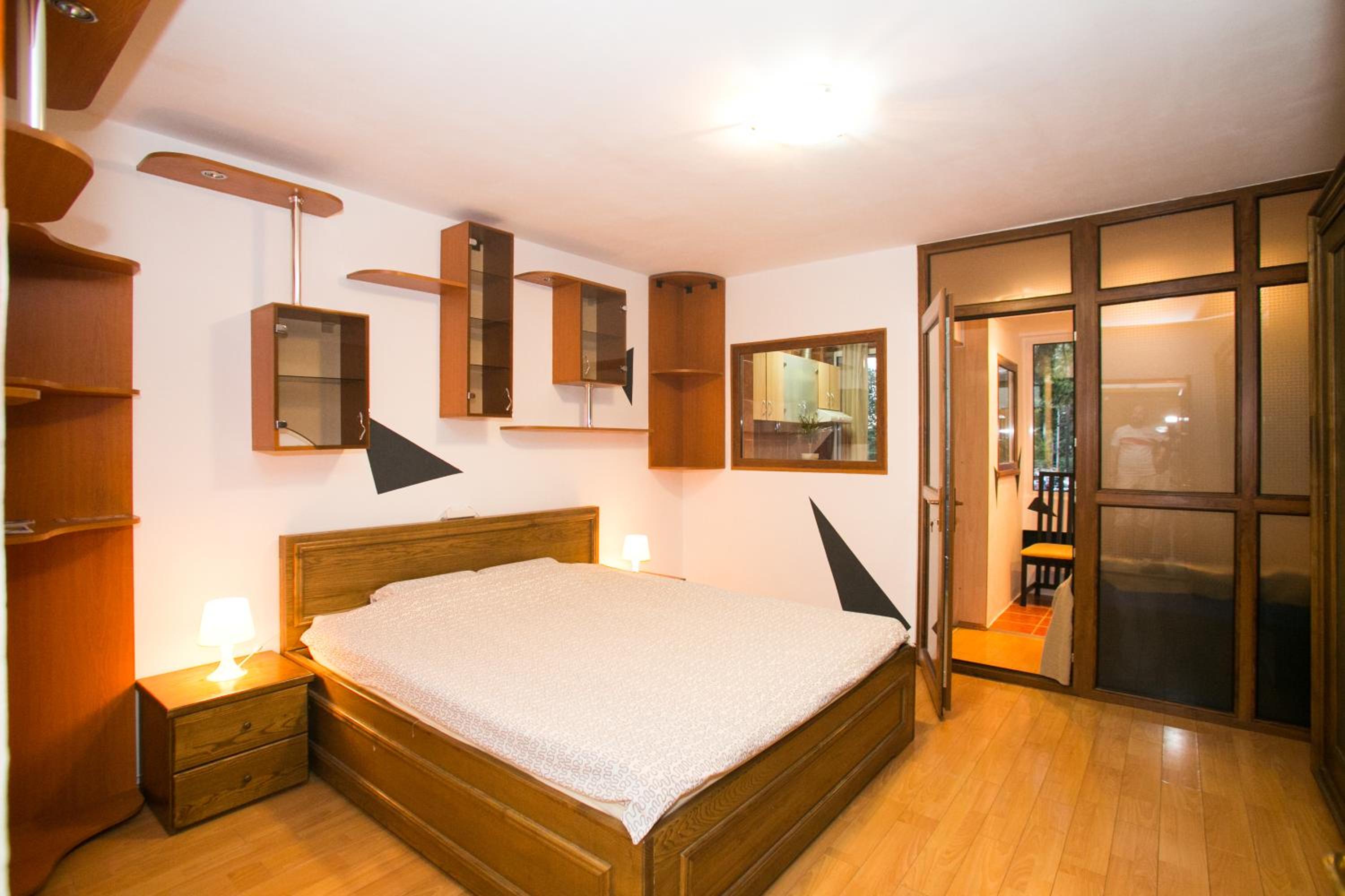 Residence 30 view 4