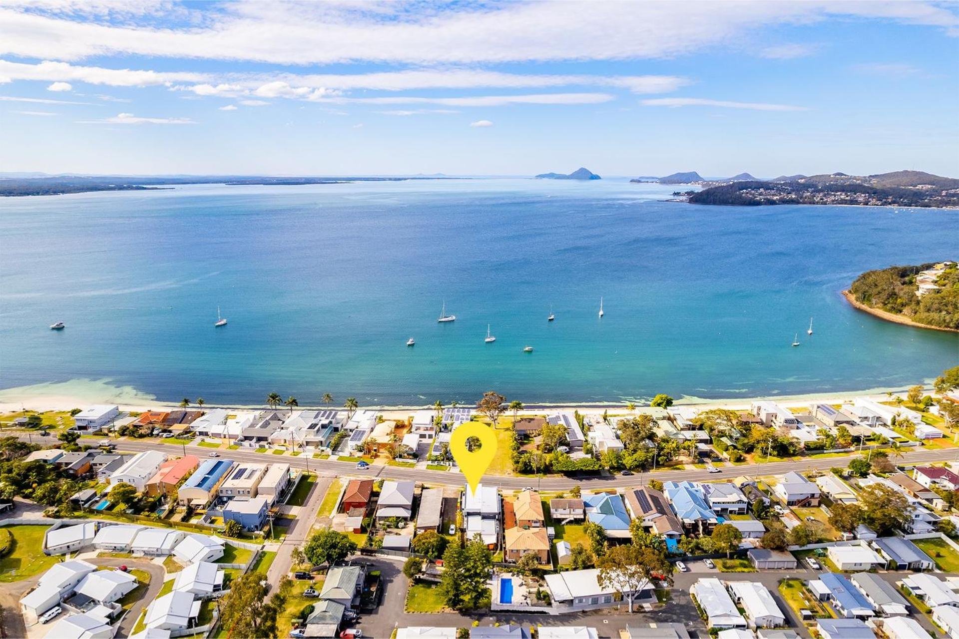 Escape on Wanda, 188 Soldiers Point Rd - Spectacular views, Ducted Air Con, WiFi