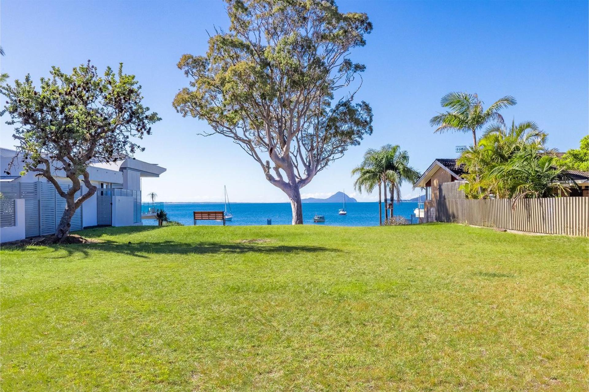 Escape on Wanda, 188 Soldiers Point Rd - Spectacular views, Ducted Air Con, WiFi
