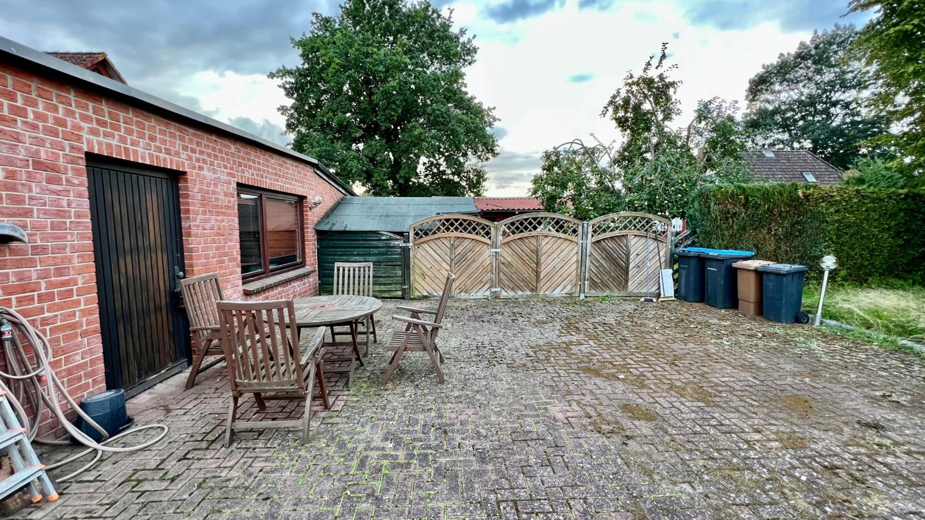 Monteurhaus in Itzehoe ruhige Lage, Küche & Parkplatz inklusive