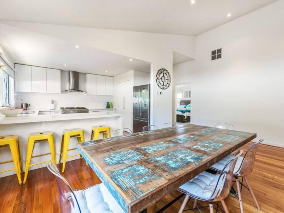 RYE/BLAIRGOWRIE FAMILY ENTERTAINER..