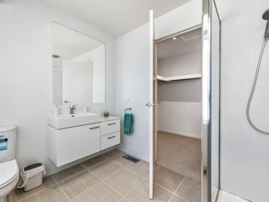 RYE/BLAIRGOWRIE FAMILY ENTERTAINER..