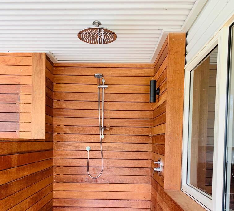 RYE/BLAIRGOWRIE FAMILY ENTERTAINER..