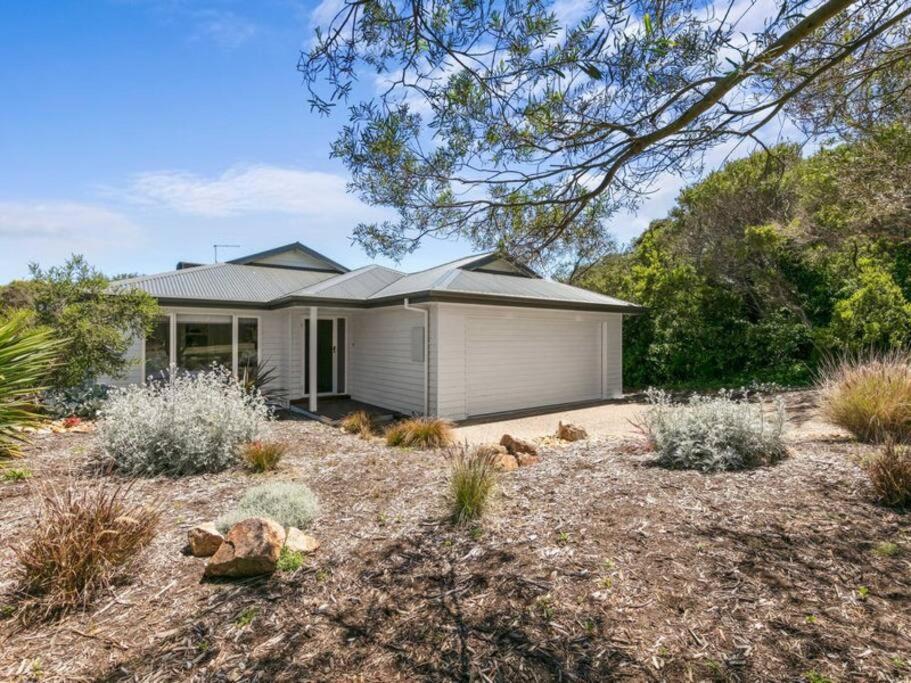RYE/BLAIRGOWRIE FAMILY ENTERTAINER..