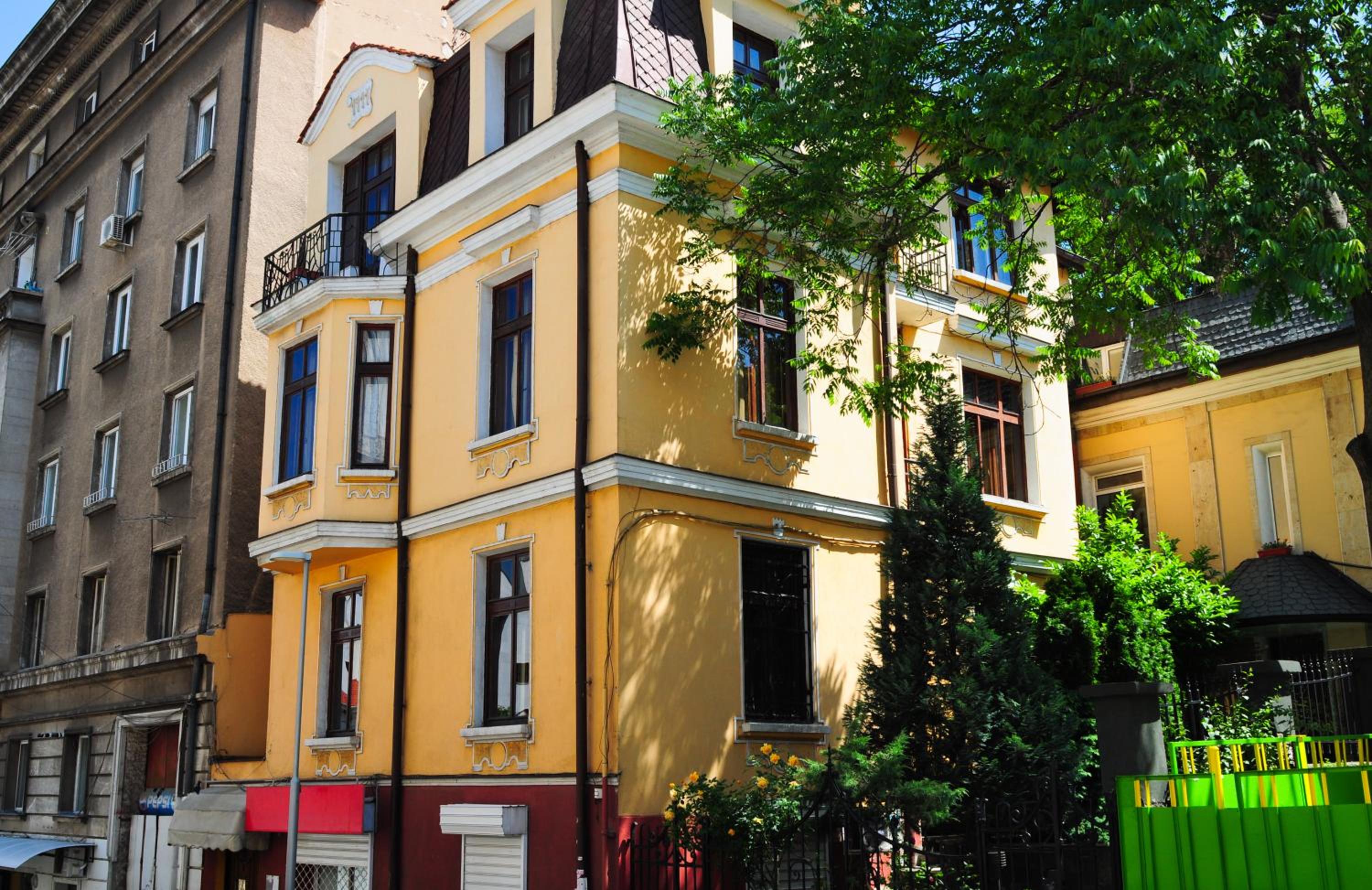 L'Opera Guest House