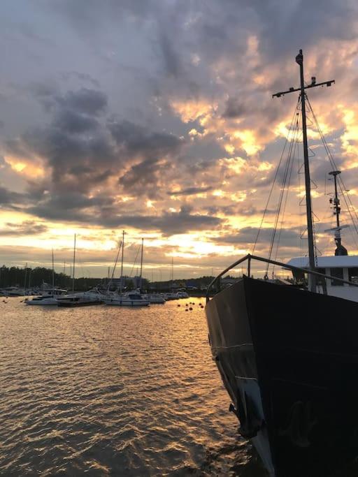 Relaxing apartment by sea + Sauna + free Parking view 2