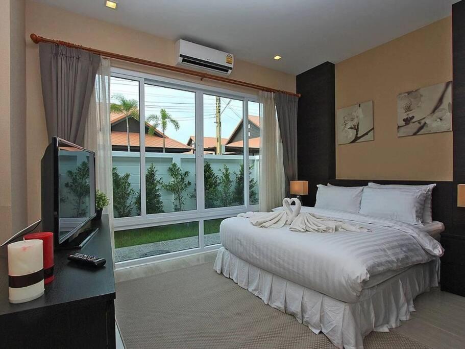 The time poolvilla C20