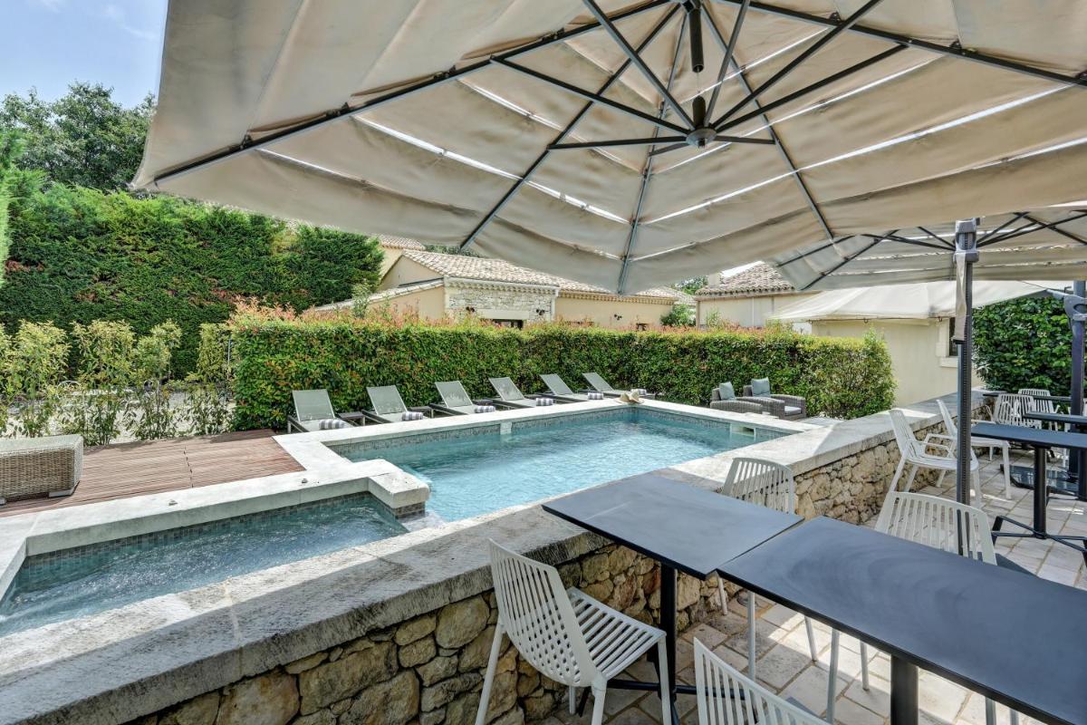 outdoor BBQ area