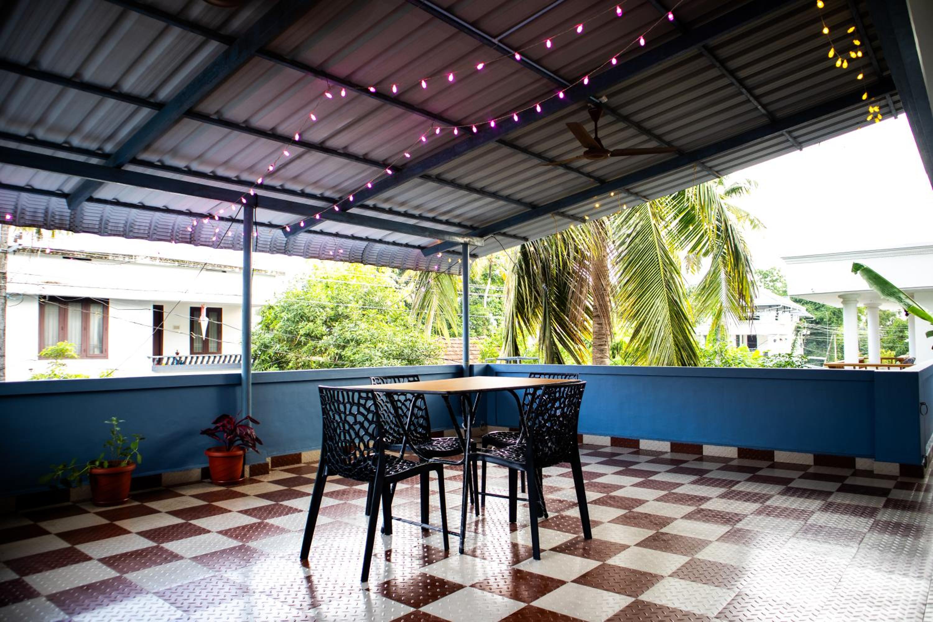 Padmanabhan's Homestay in Thrissur, Punkunnam view 4
