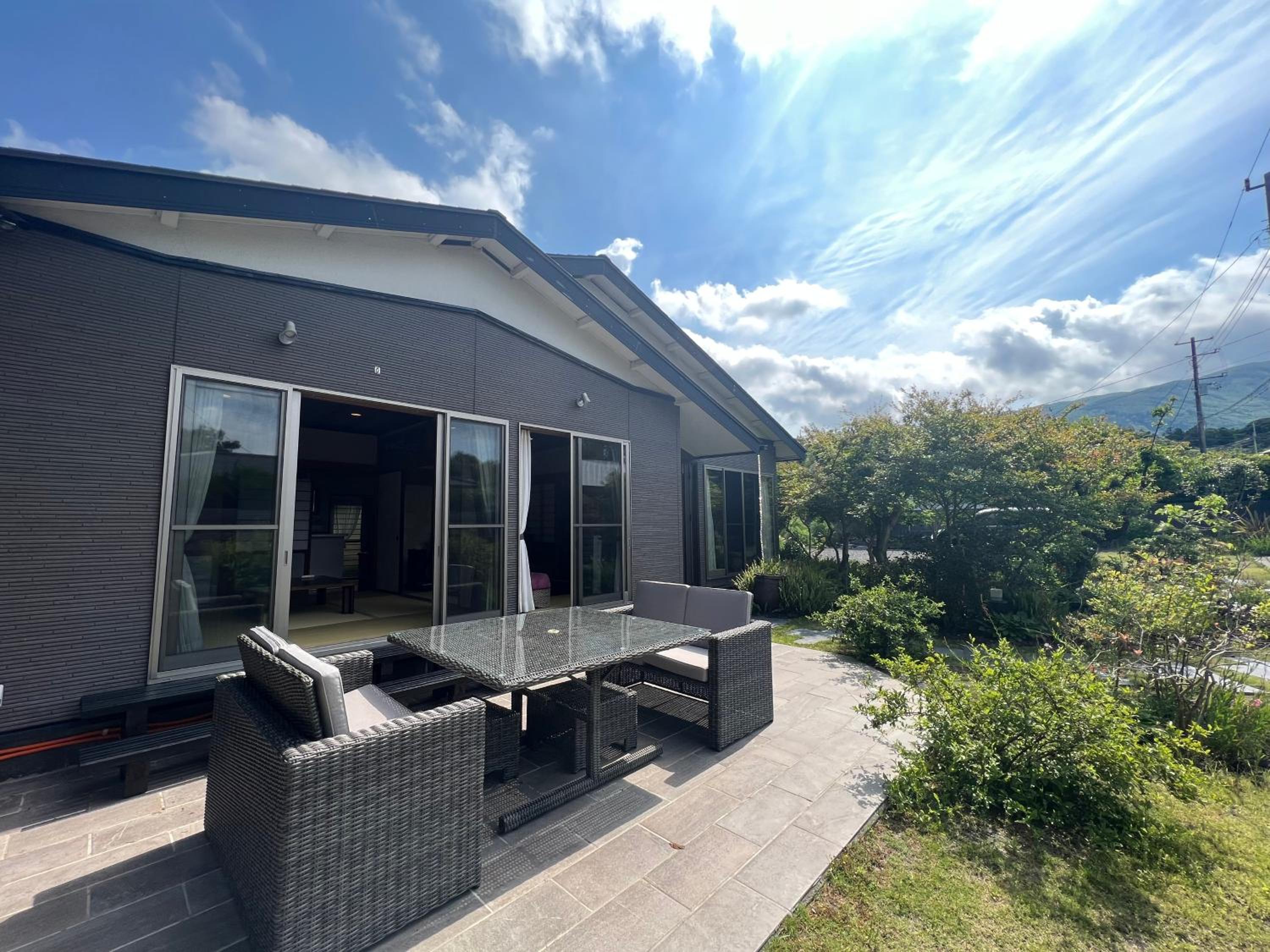 Den House