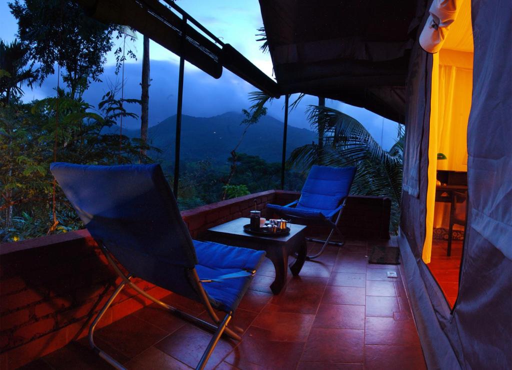 Grassroots Wayanad, Valley-view Tents