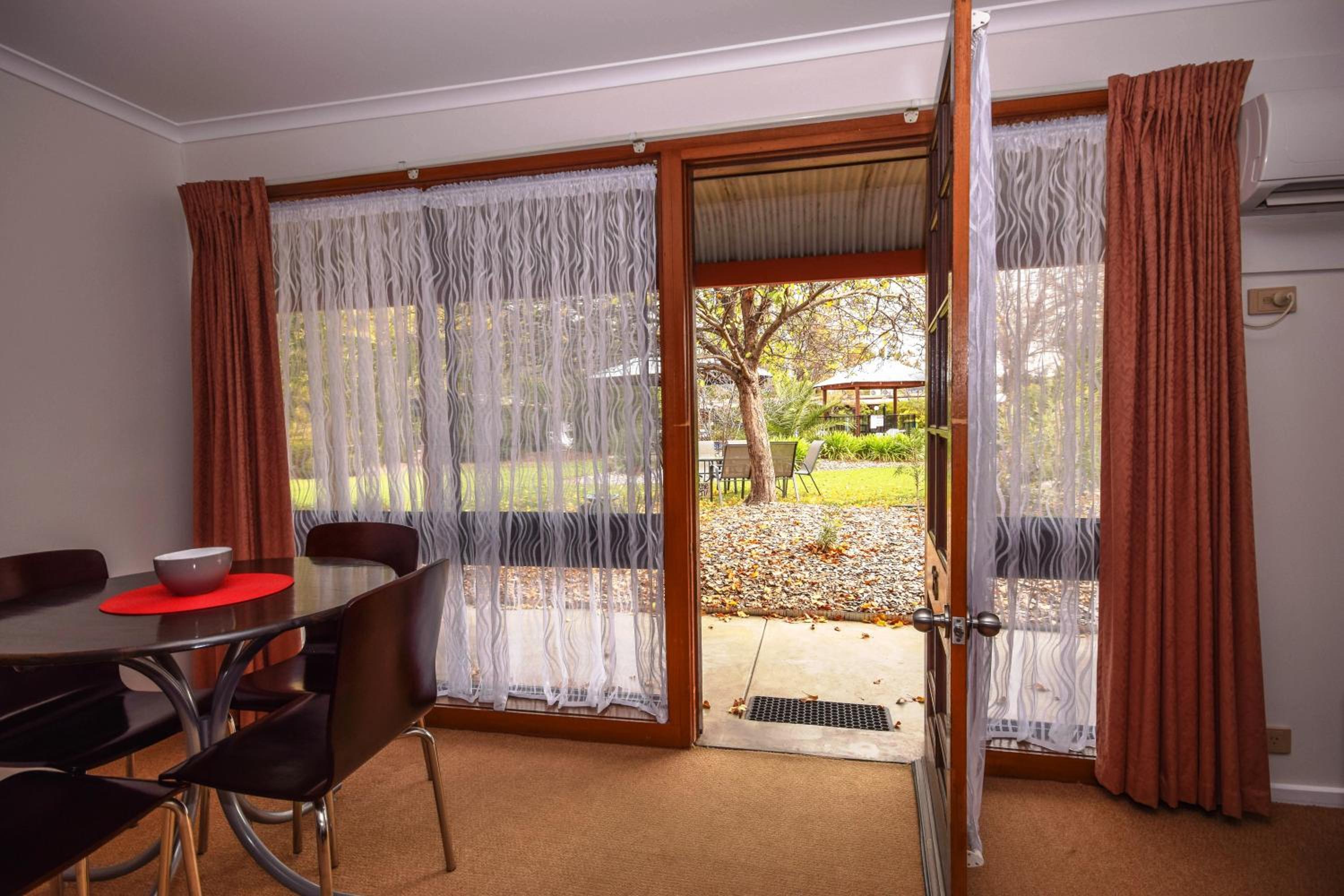 River Country Inn
