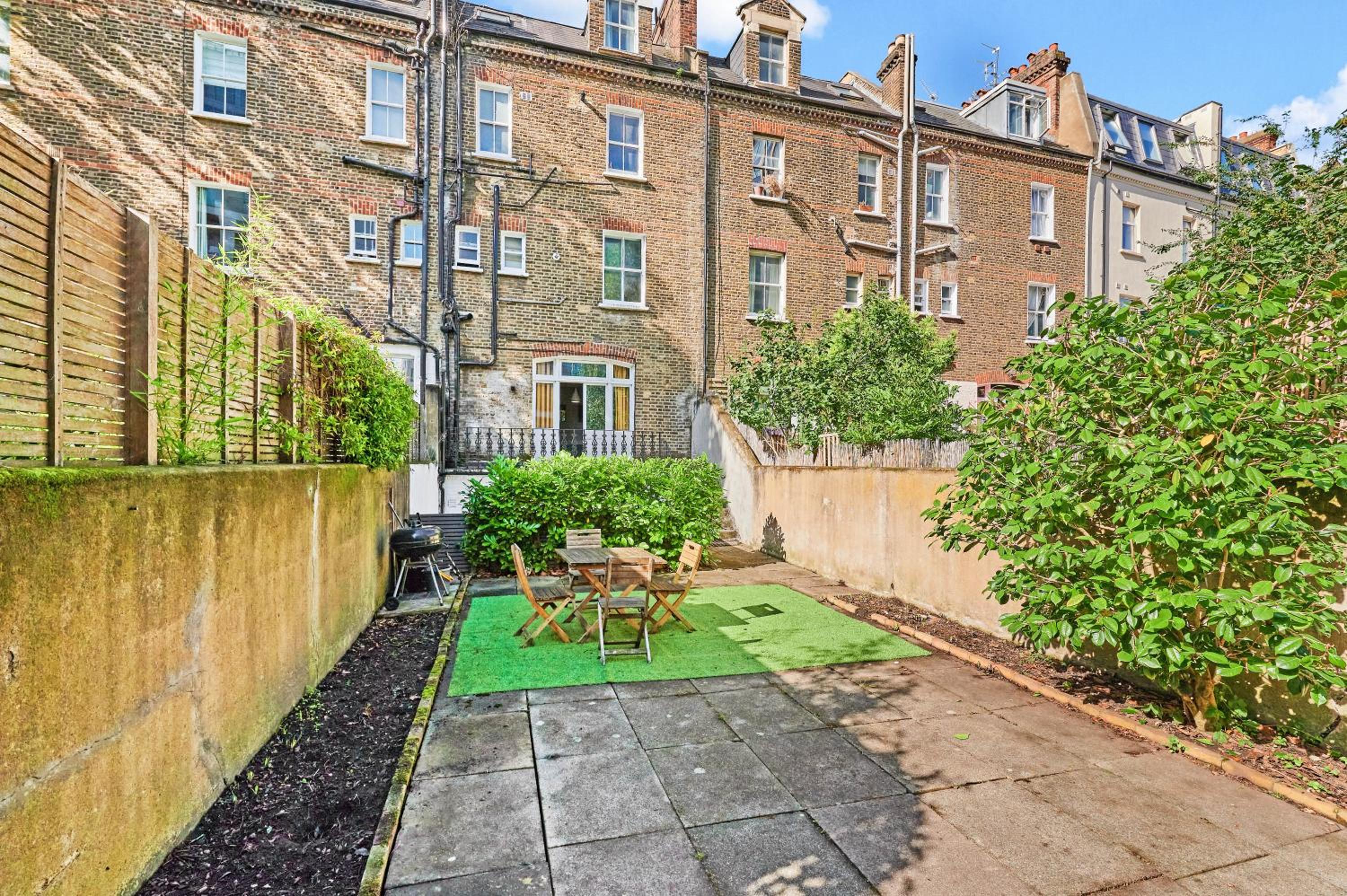outdoor bbq area