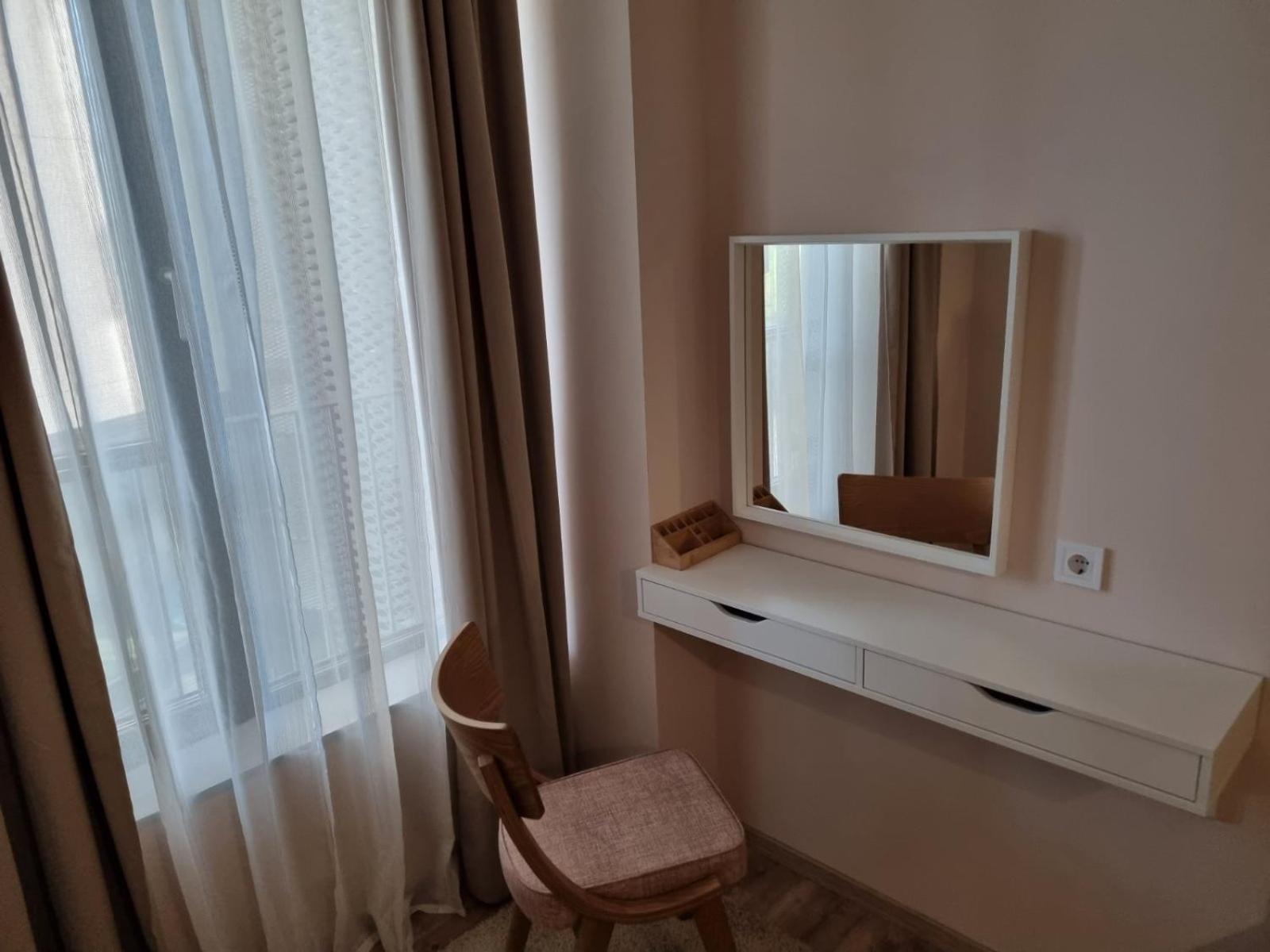 Apartment Polina - 2BD Next to Sea Garden