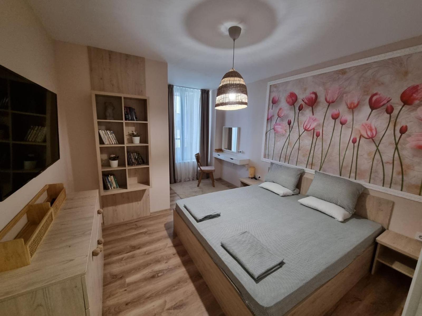 Apartment Polina - 2BD Next to Sea Garden