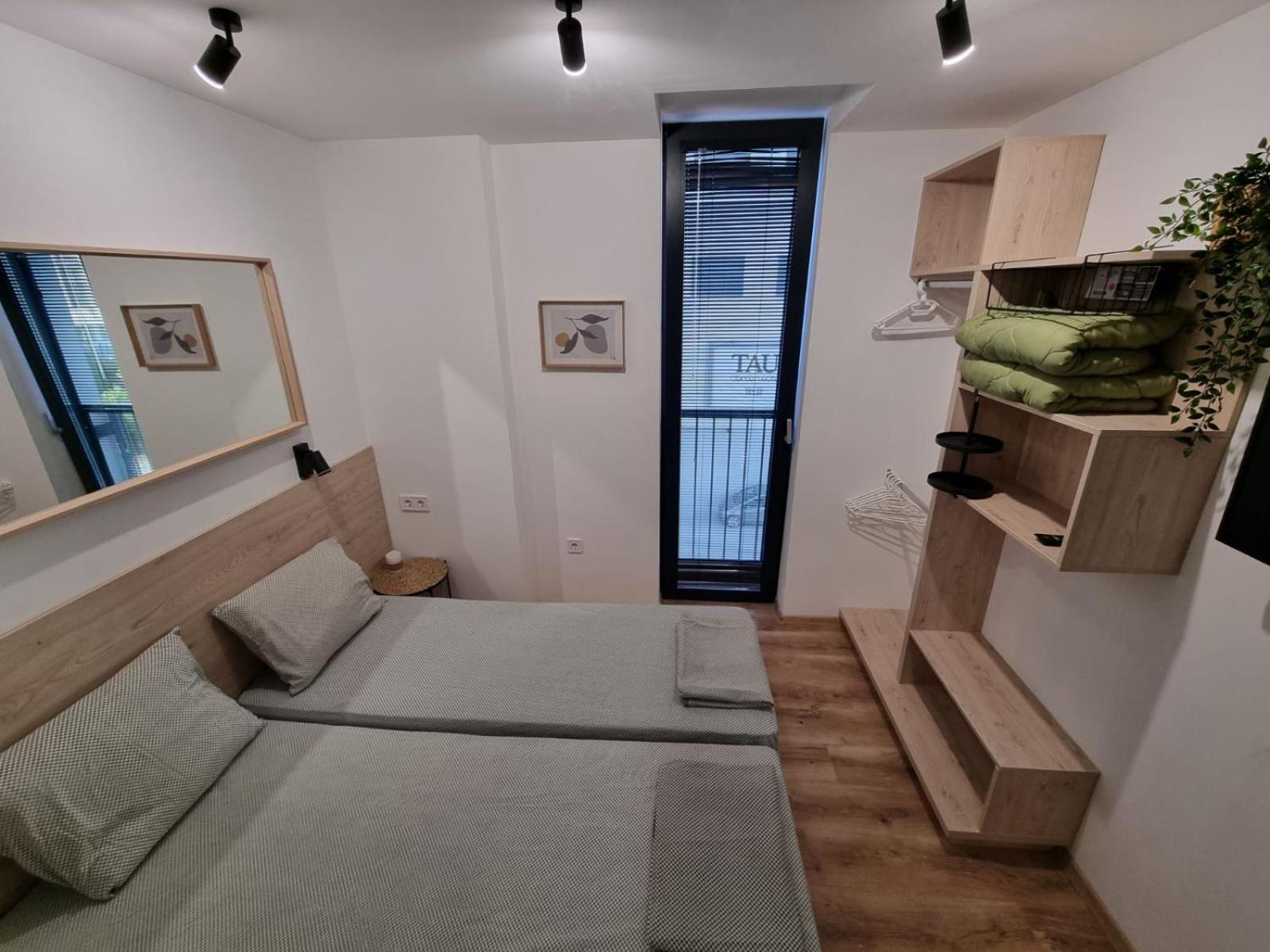 Apartment Polina - 2BD Next to Sea Garden