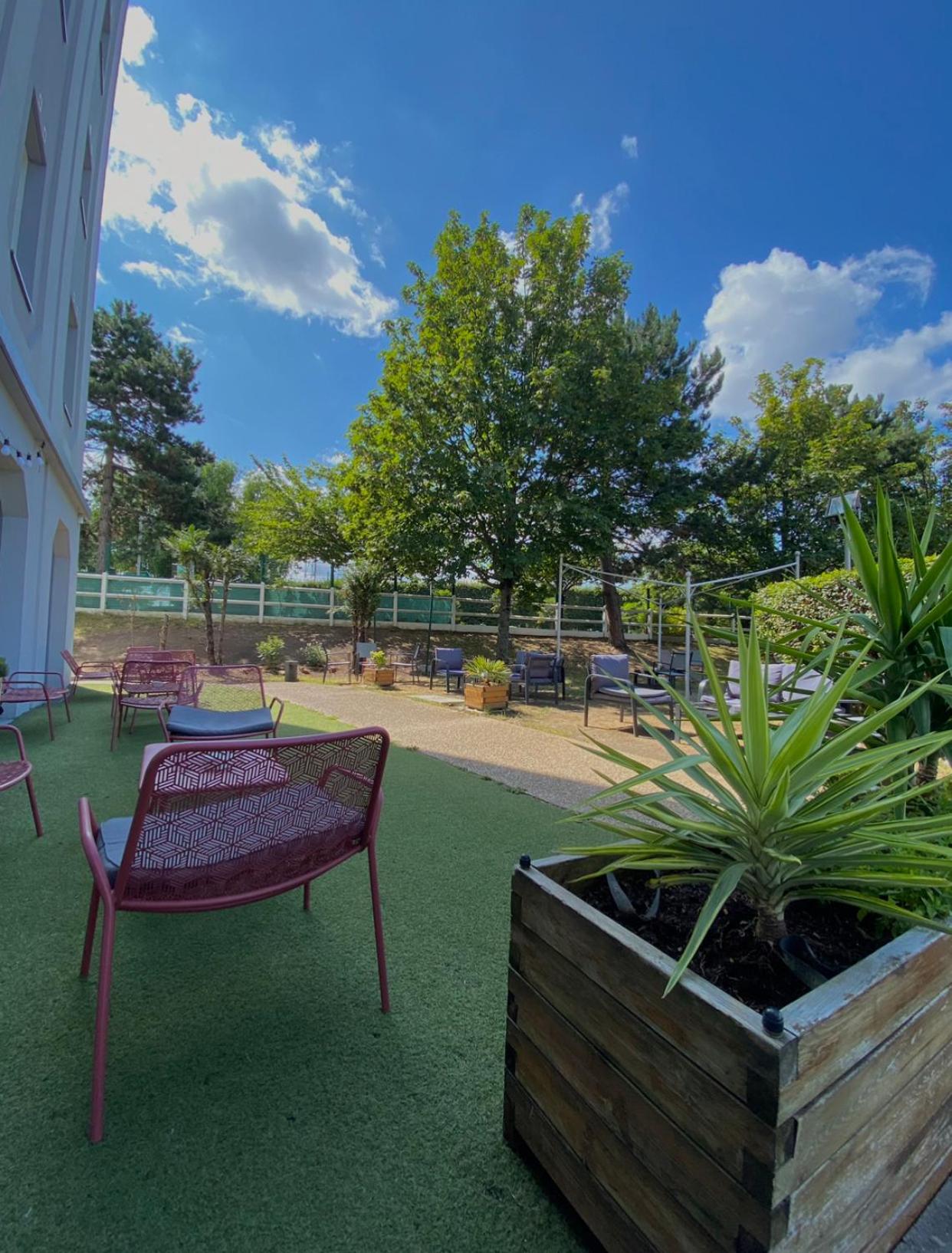 Le Blanc-Mesnil Vacations - Kyriad Le Blanc-Mesnil - Property Image 1