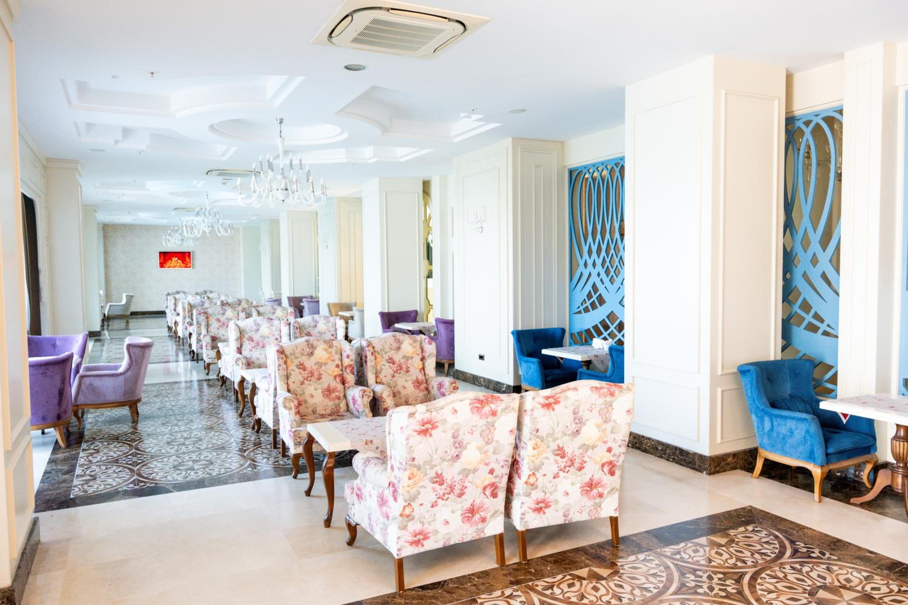 Oz Hotels Side Premium - Image 103