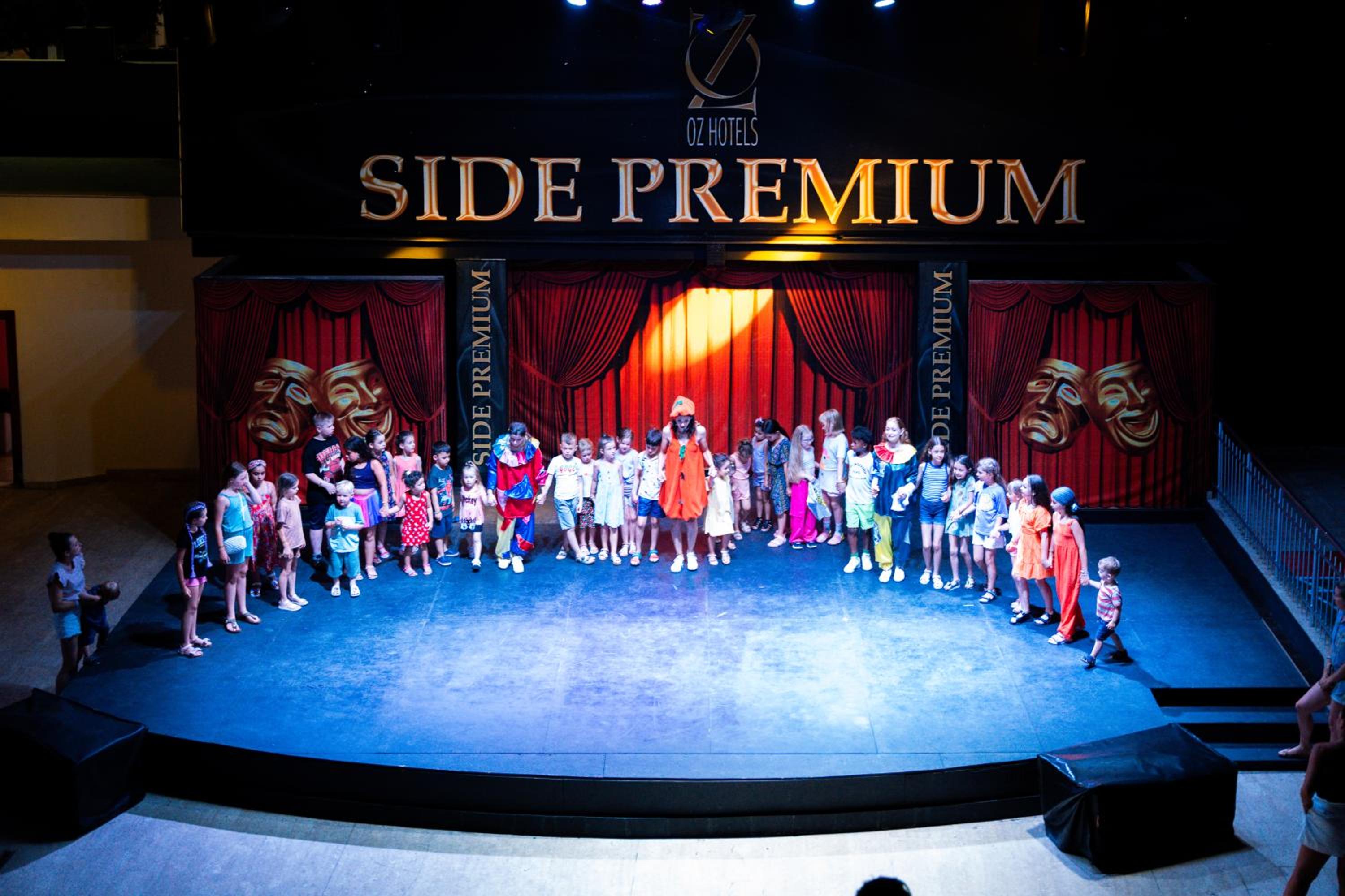 Oz Hotels Side Premium - Image 198