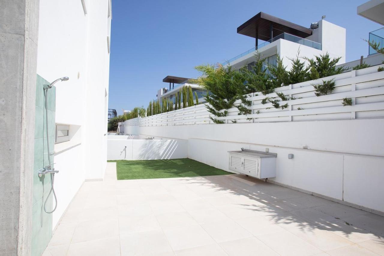 Brand new 2-floor Villa with Private Swimming Pool