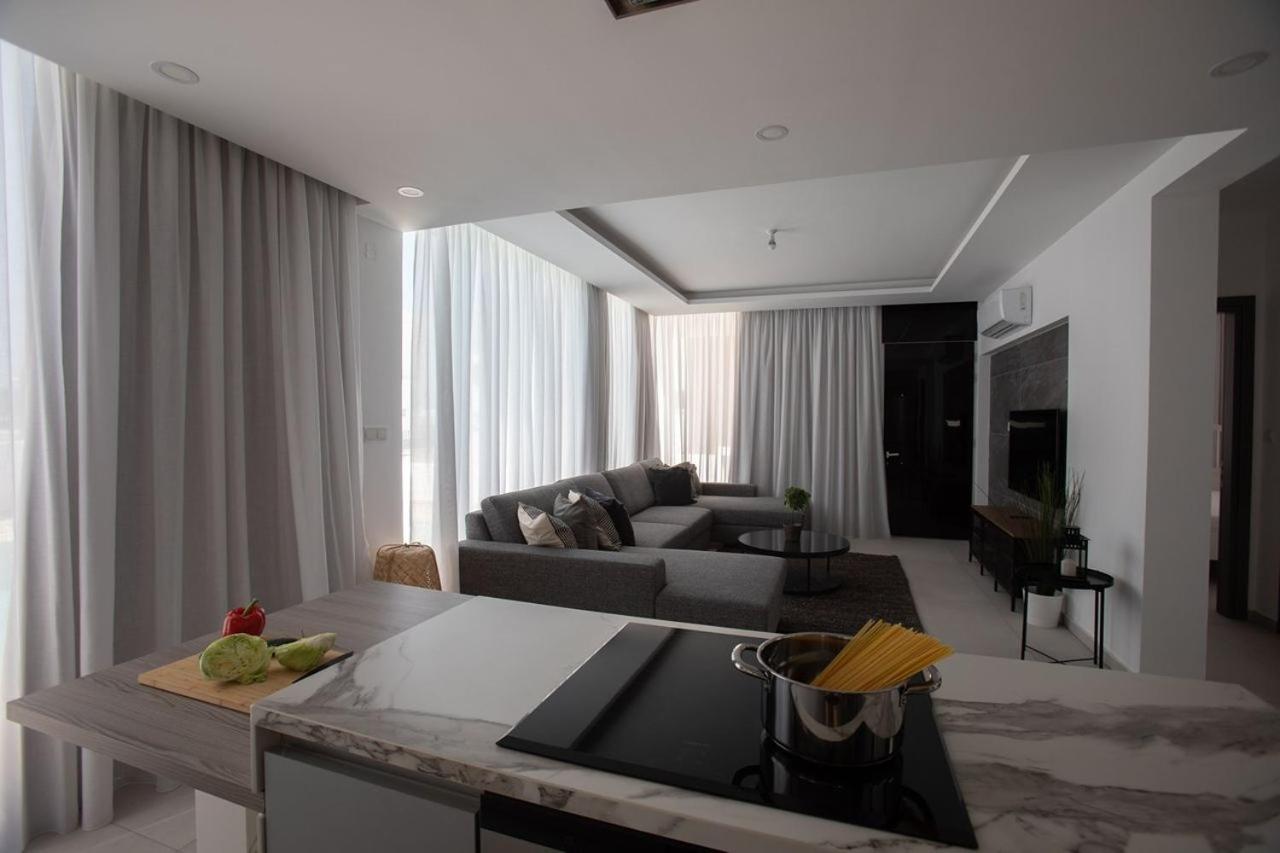 Brand new 2-floor Villa with Private Swimming Pool