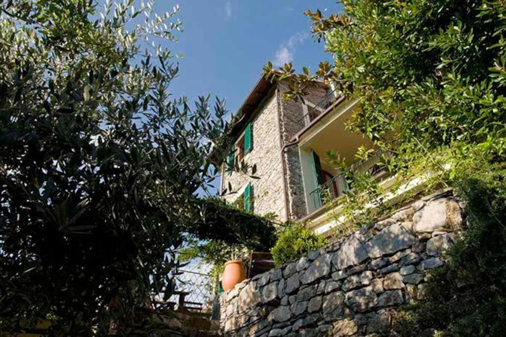 Hotel Lovely country house in Liguria - Image 1