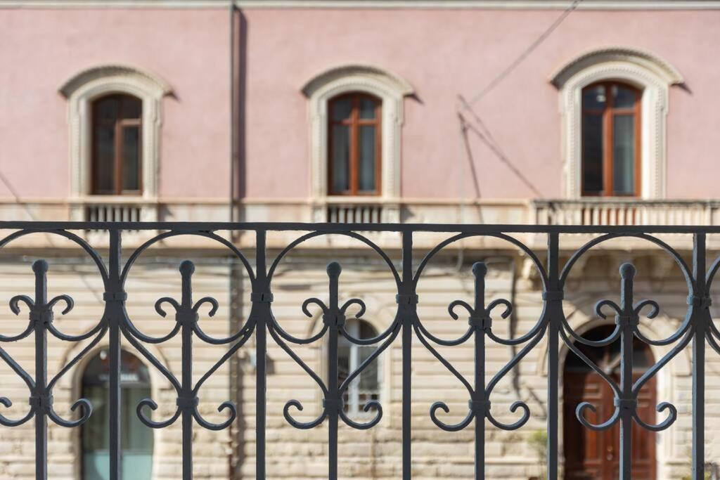 Anticitera Apartment