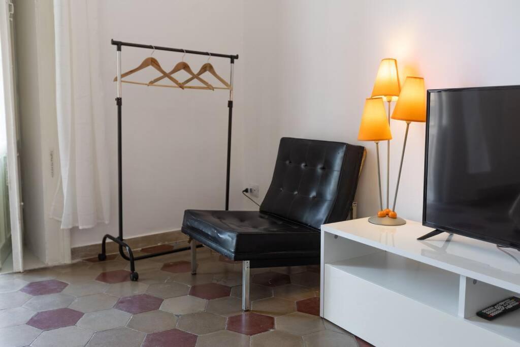 Anticitera Apartment